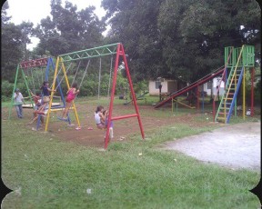 Parque Infantil de Caimito